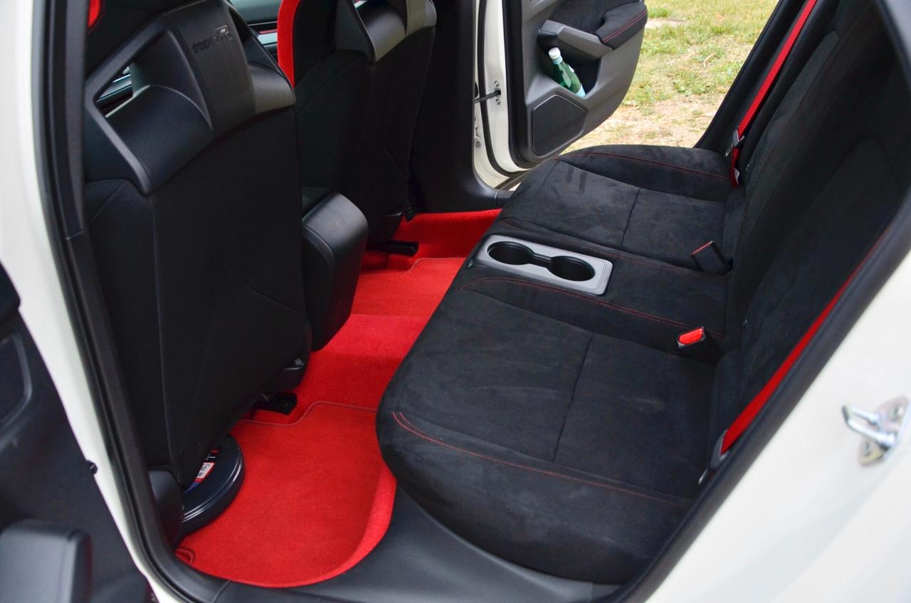 HONDA CIVIC 2.0 TYPE R 330cv, UNICOPROPRIETARIO, UFFICIALE ITALIANA, GARANZIA UFFICIALE, PERMUTE