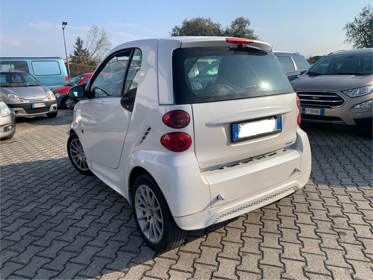 Smart ForTwo 1000 45 kW MHD coupé pure