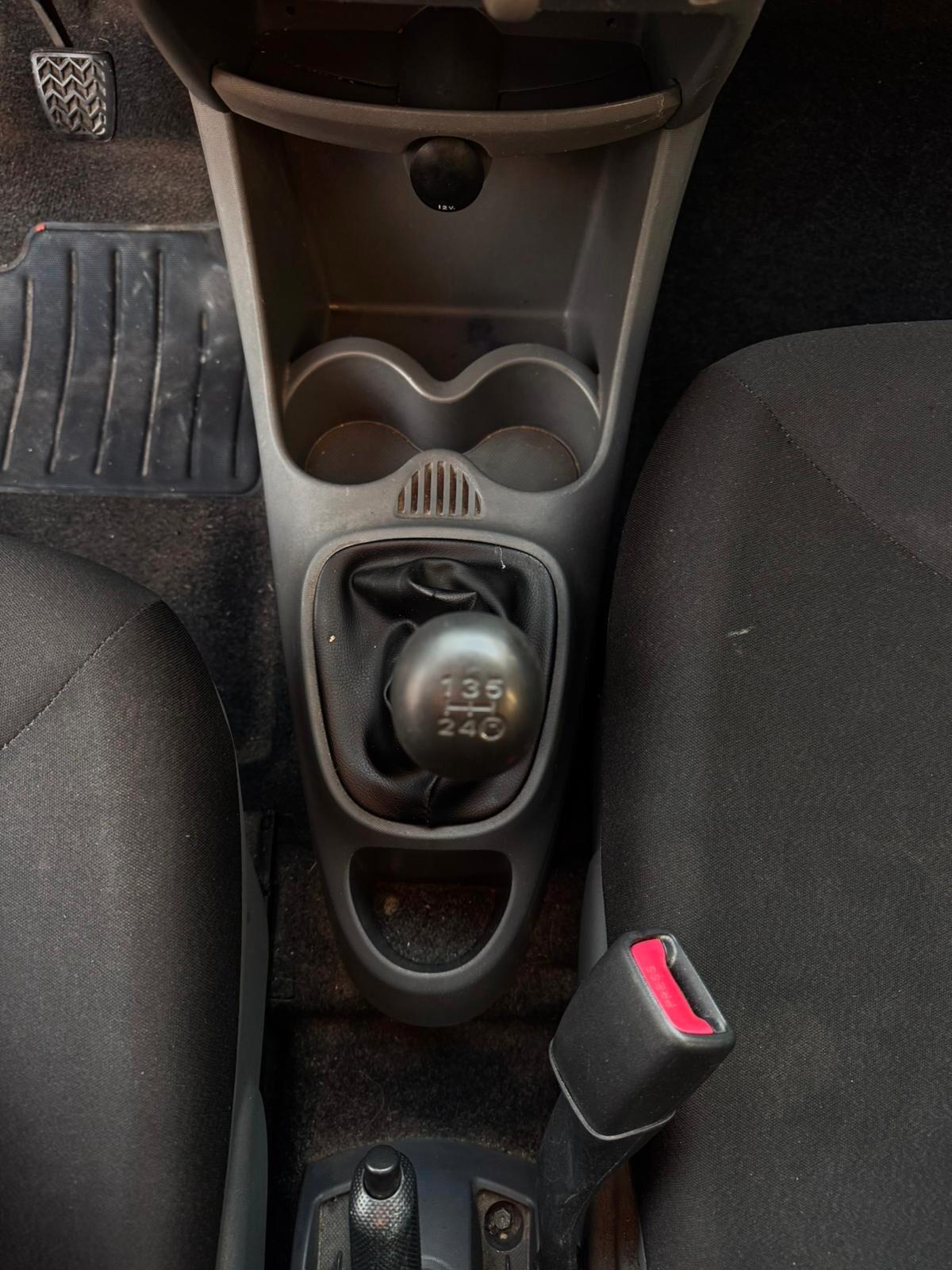 Toyota Aygo 1.0 12V VVT-i 5 porte Sol Connect