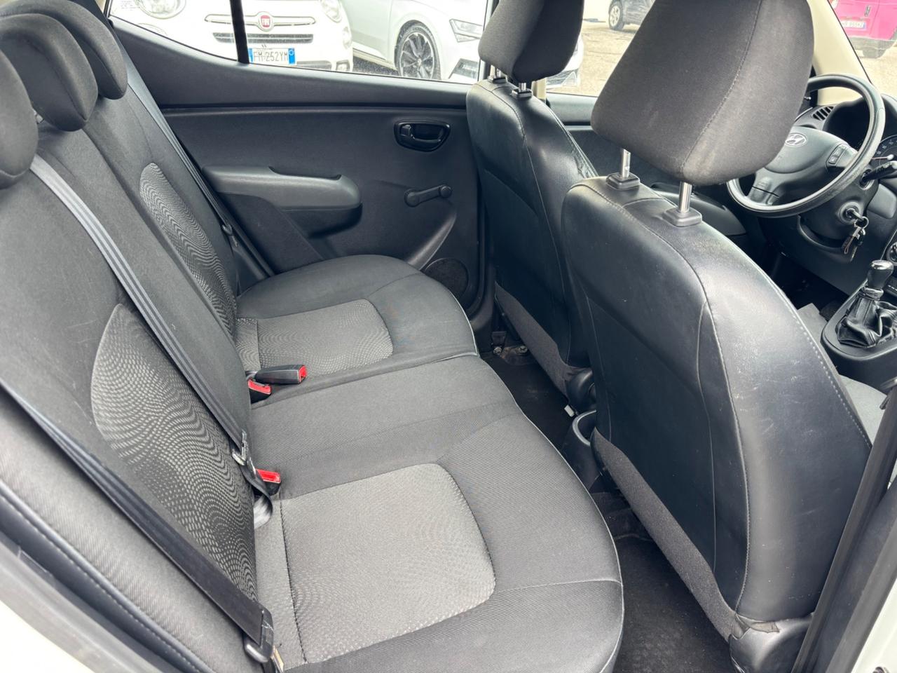 Hyundai i10 GPL – Tagliandi certificati – Garanzia 12 mesi