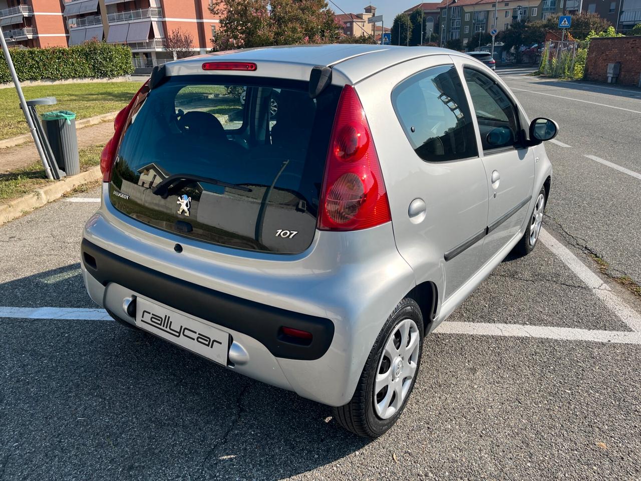 Peugeot 107 5PORTE EURO5 - 43.000KM