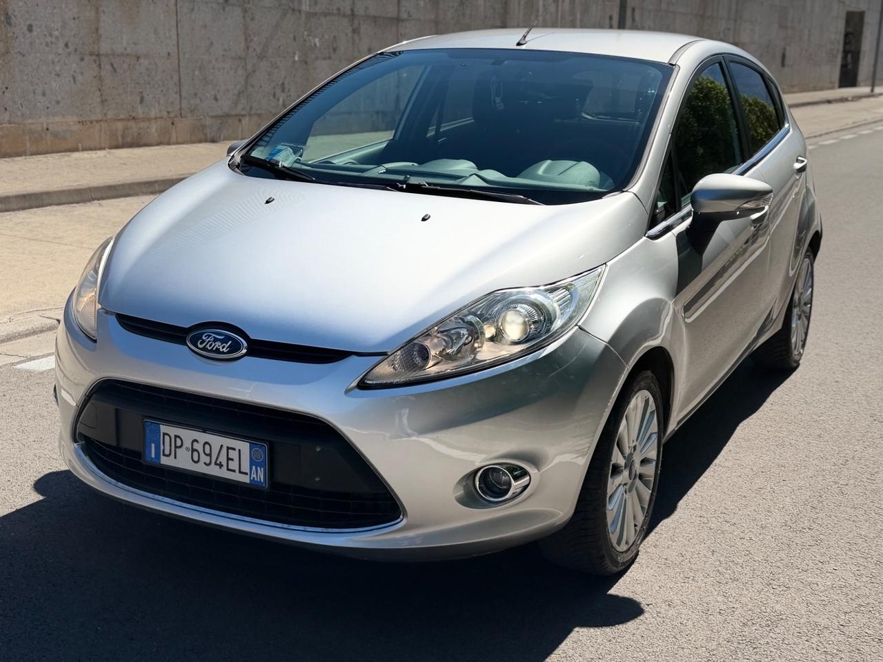 Ford Fiesta 1.4 TDCi 5p. Titanium ok neopatentati