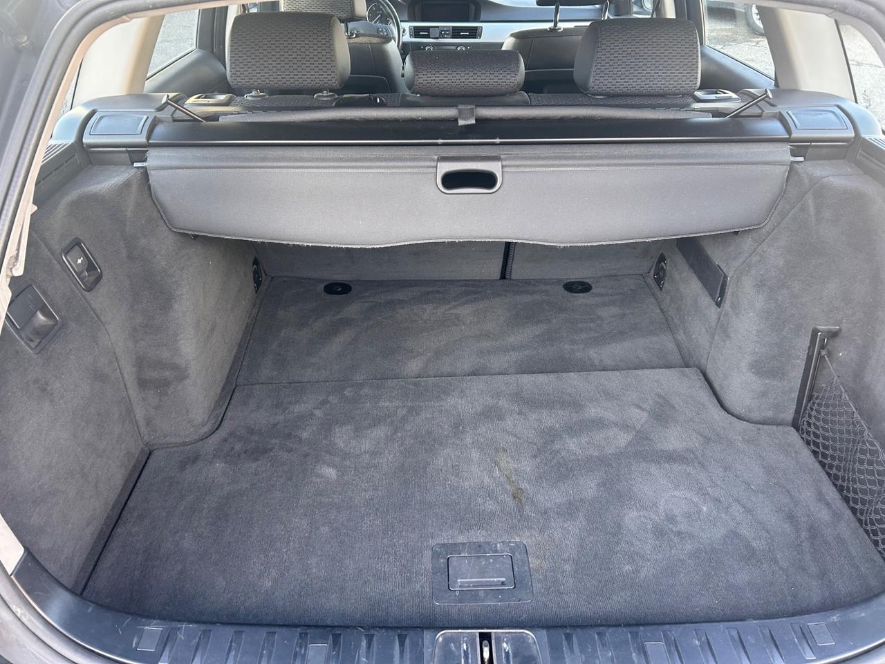 Bmw 320d touring 177cv futura Euro 5