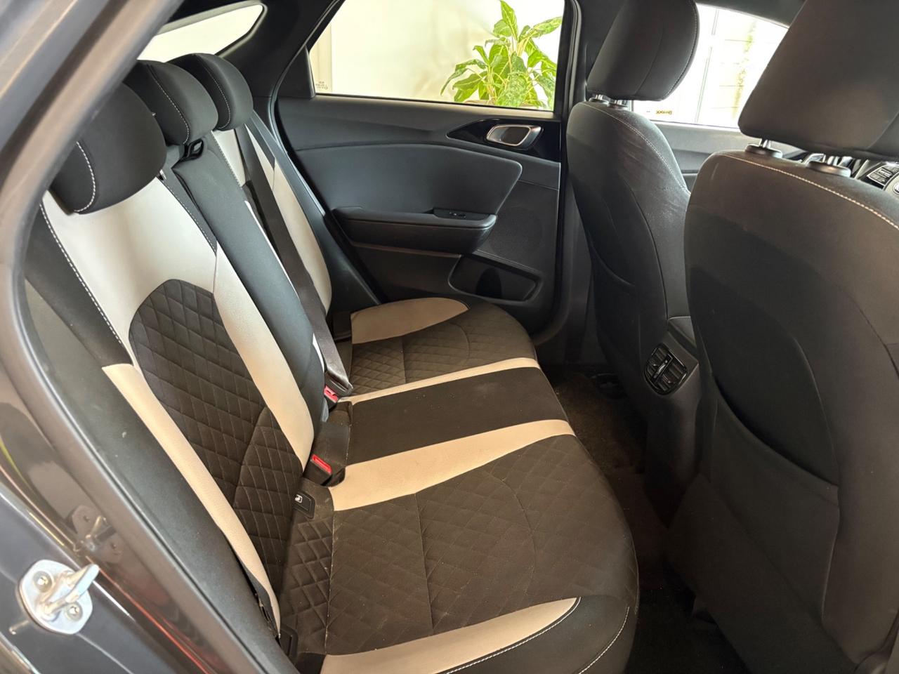 Kia ProCeed 1.6 CRDI DCT GT Line