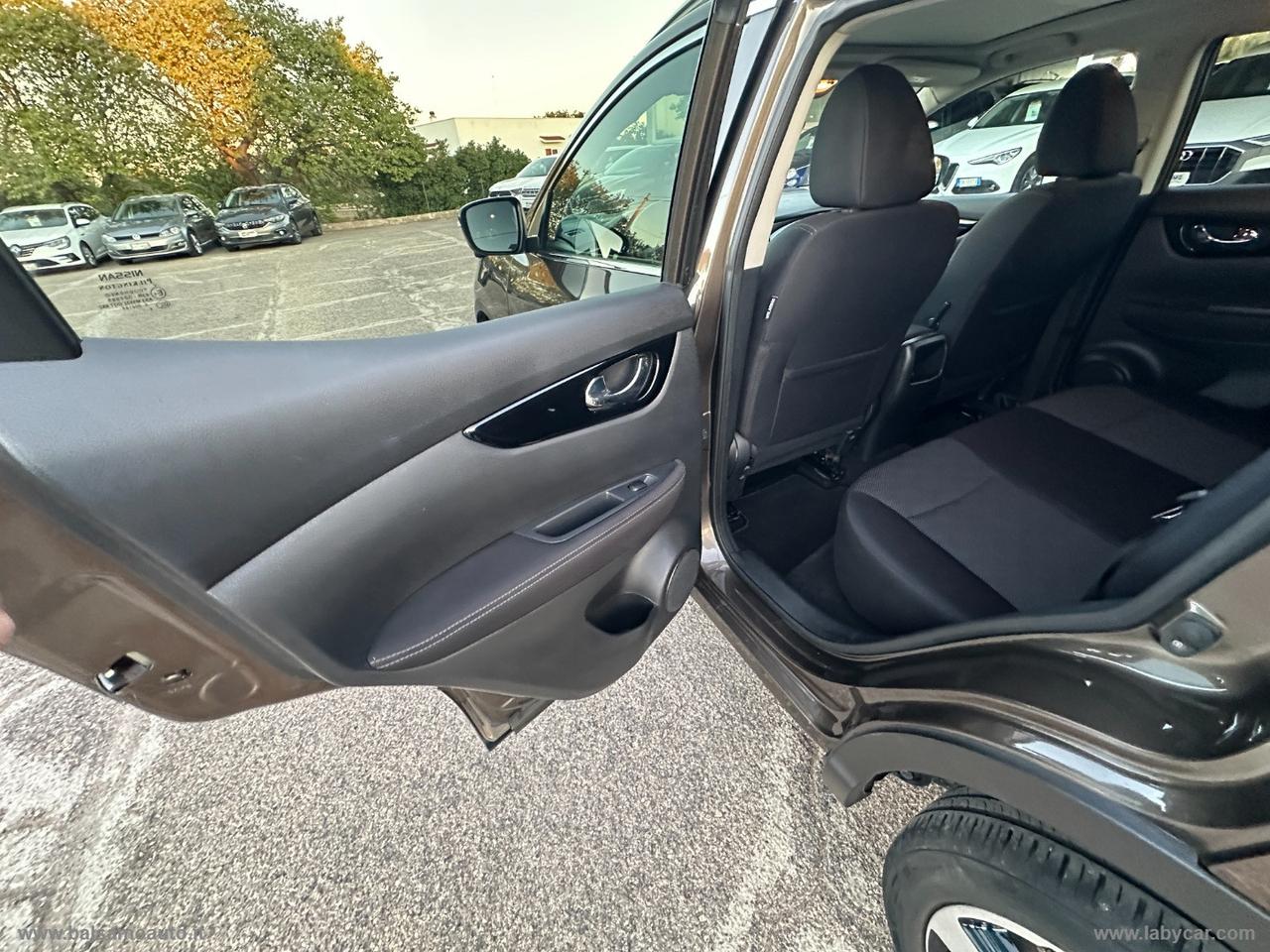NISSAN Qashqai 1.5 dCi Tekna