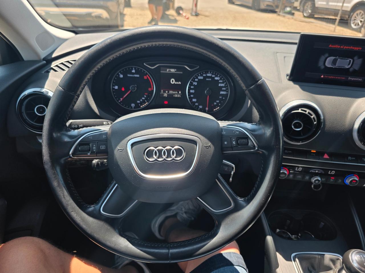 Audi A3 SPB 2.0 TDI 184 CV clean diesel Attraction