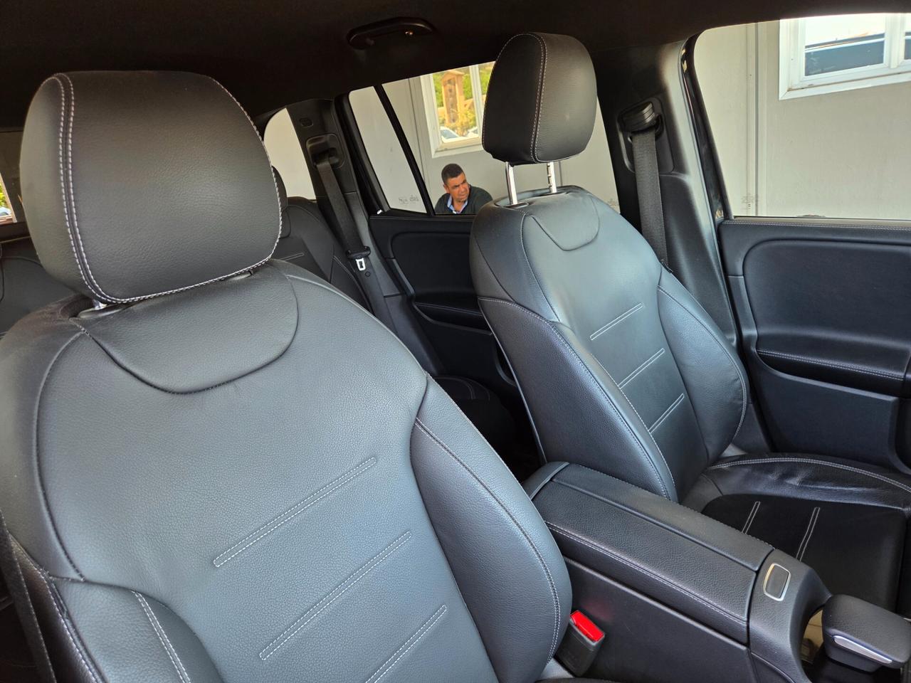 Mercedes-benz GLB 200 d Automatic Premium