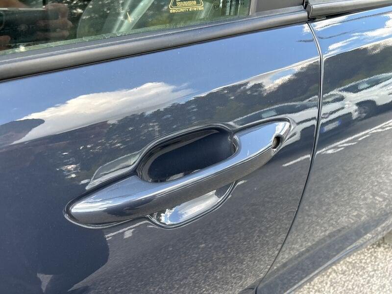 Hyundai i10 III 2020 1.0 Tech Connect Pack econext Gpl