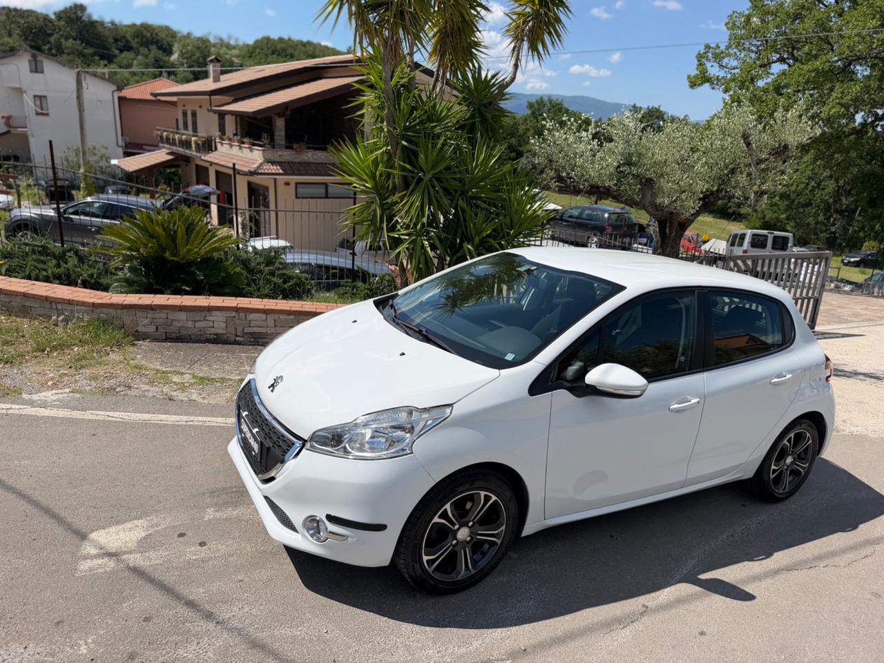 Peugeot 208 1.4 HDi 68 CV 5 porte Active