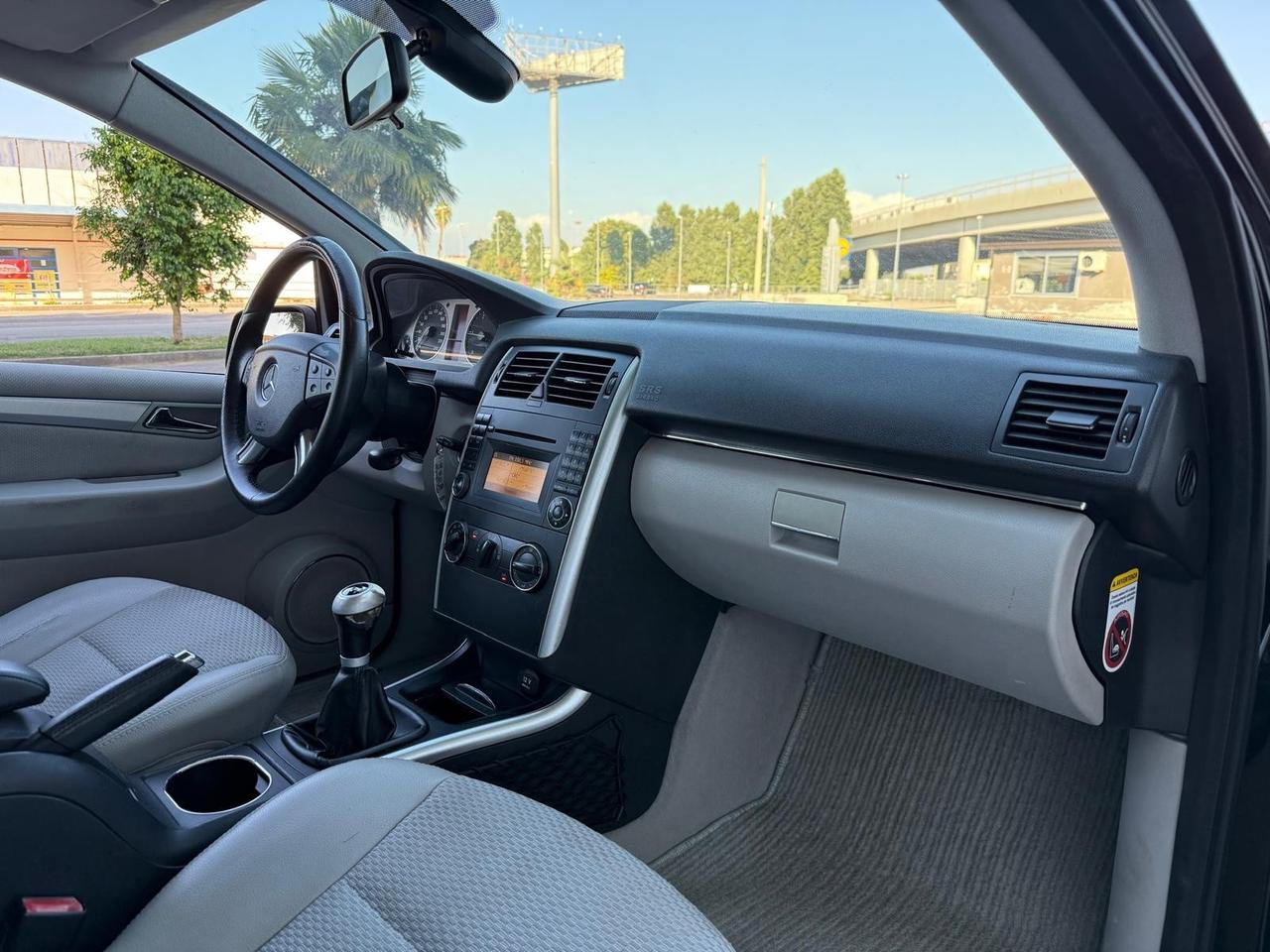Mercedes-benz B 180 CDI Premium 109cv in perfette condizioni