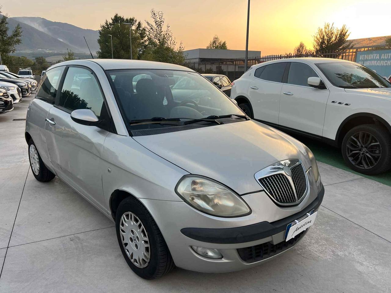 Lancia Ypsilon 1.3 MJT 70CV