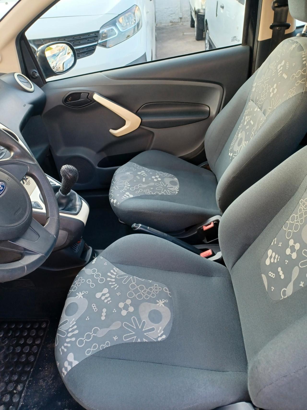 Ford Ka 1.3 TDCI 75 CV ANNO 2013