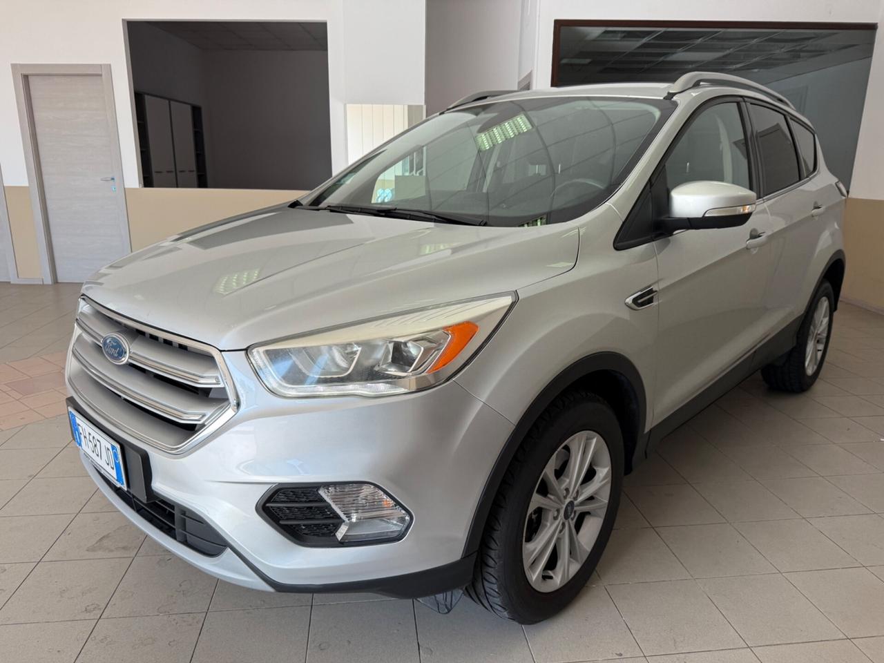 Ford Kuga 1.5 TDCI 120 CV S&S 2WD Titanium