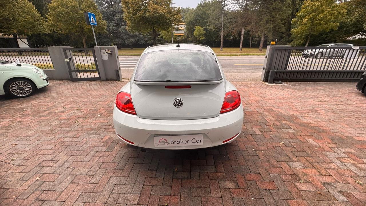 Volkswagen Maggiolino Cabrio 1.6 TDI DSG Design BlueMotion Technology