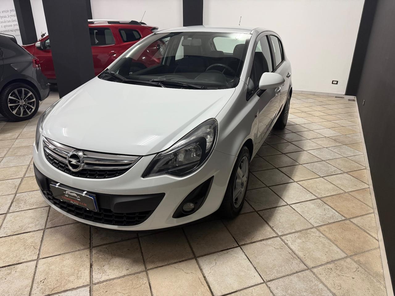 OPEL Corsa 1.3 CDTI (75) Sport 2014