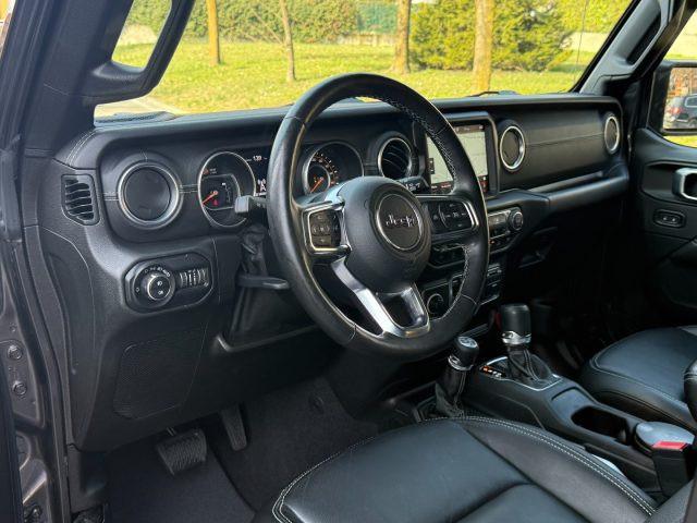 JEEP Wrangler Unlimited 2.2 Mjt II Sahara iva esposta