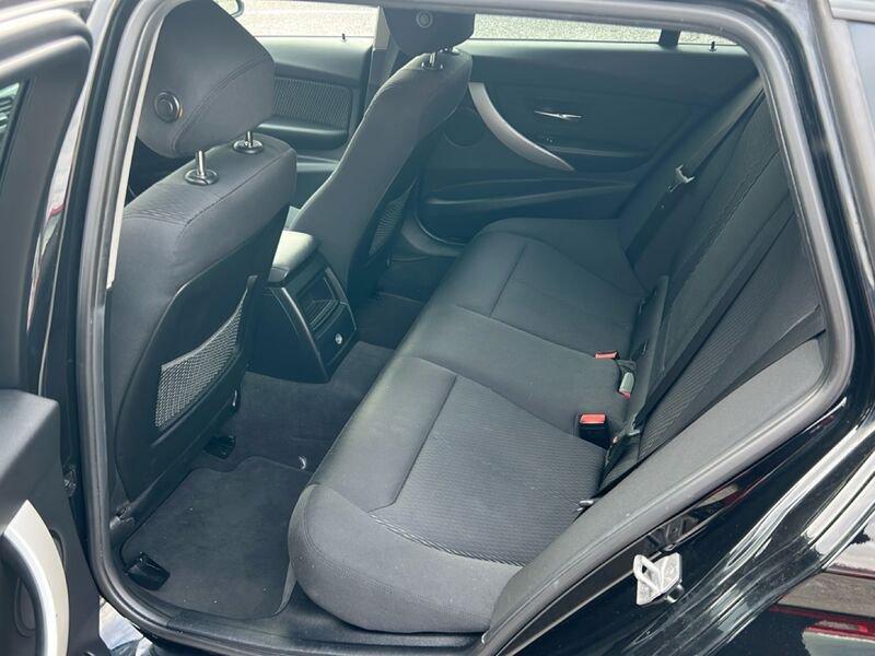 BMW Serie 3 316d Business Advantage Touring autom.