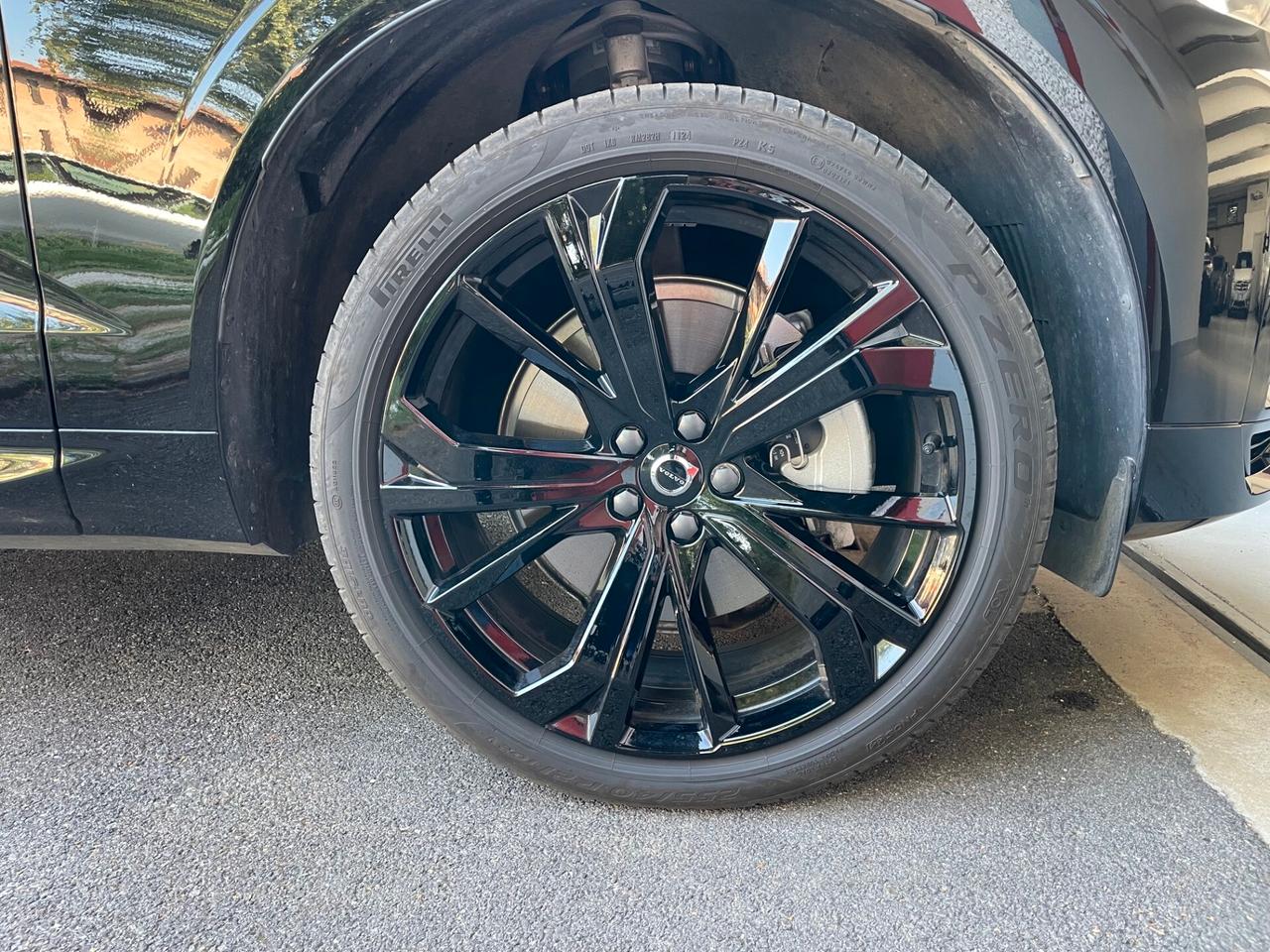 Volvo XC 60 XC60 II 2.0 t6 phev Ultra Black Edition awd auto
