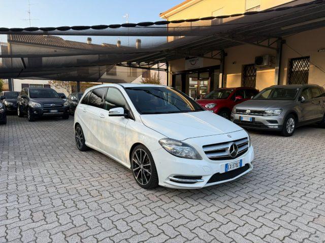 MERCEDES-BENZ B 180 CDI BlueEFFICIENCY Premium