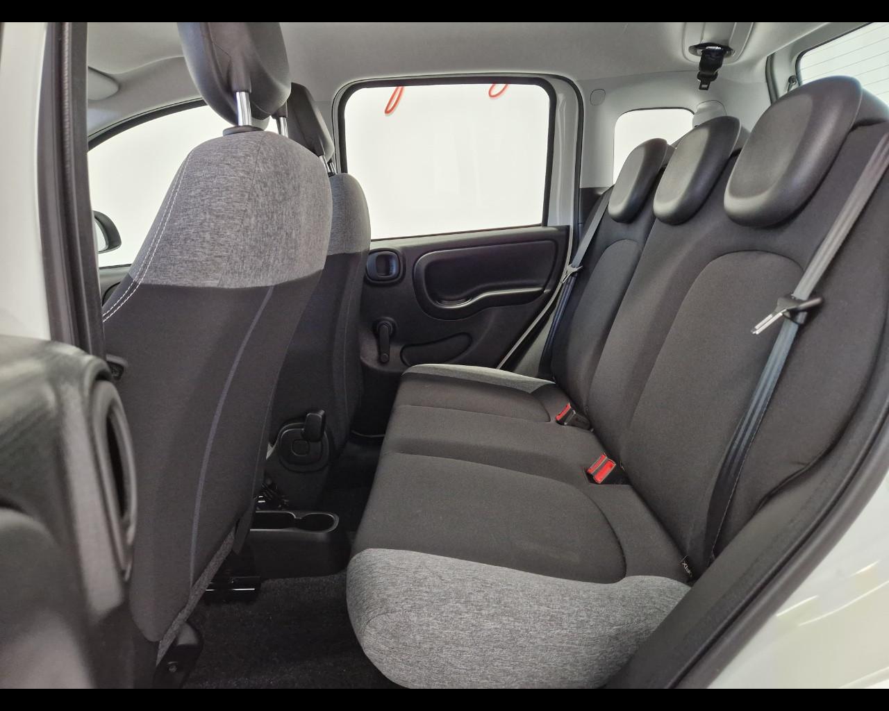 FIAT Panda III 2021 Cross - Panda 1.0 firefly hybrid Cross s&s 70cv 5p.ti