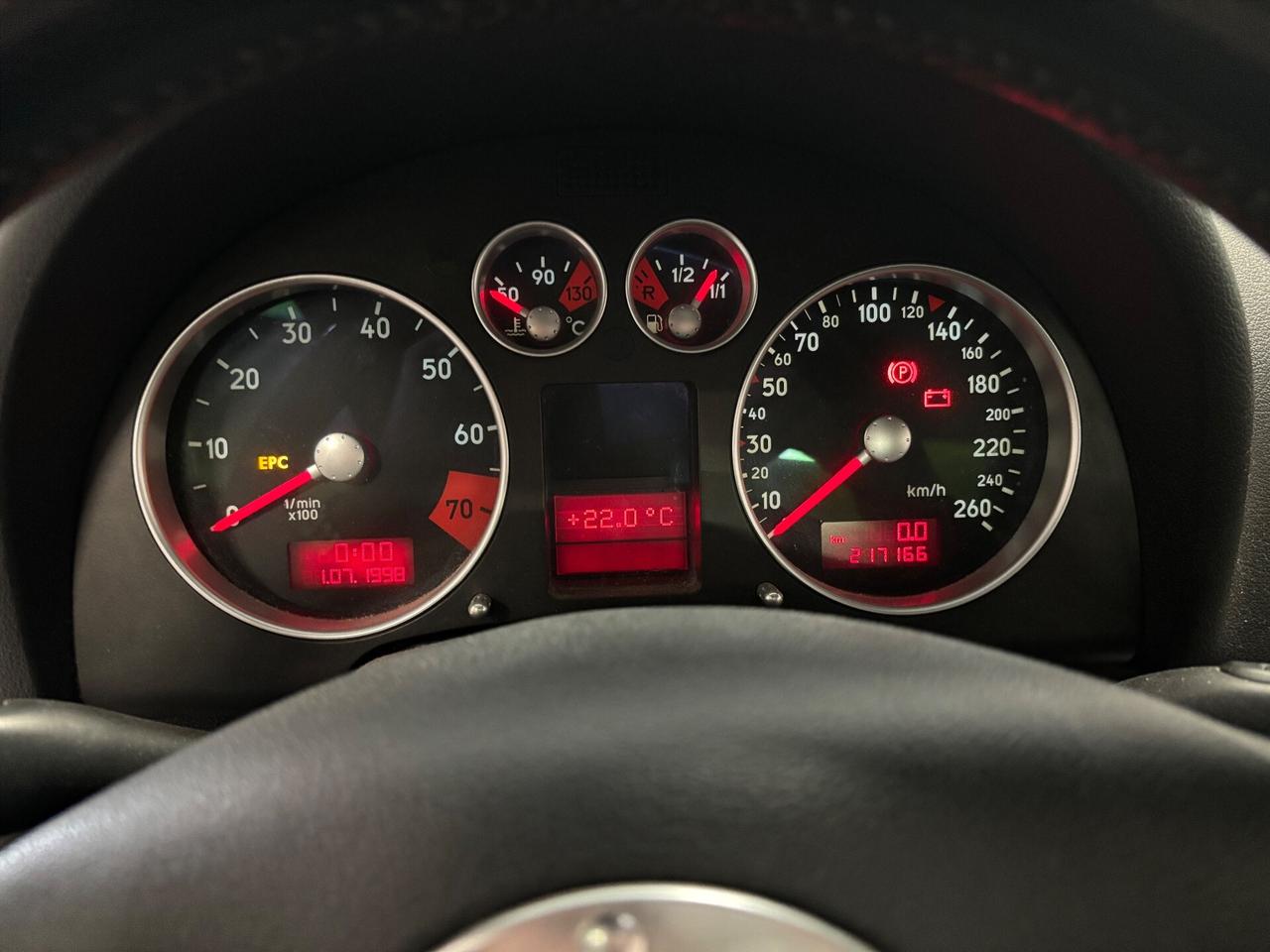 Audi TT S-LINE