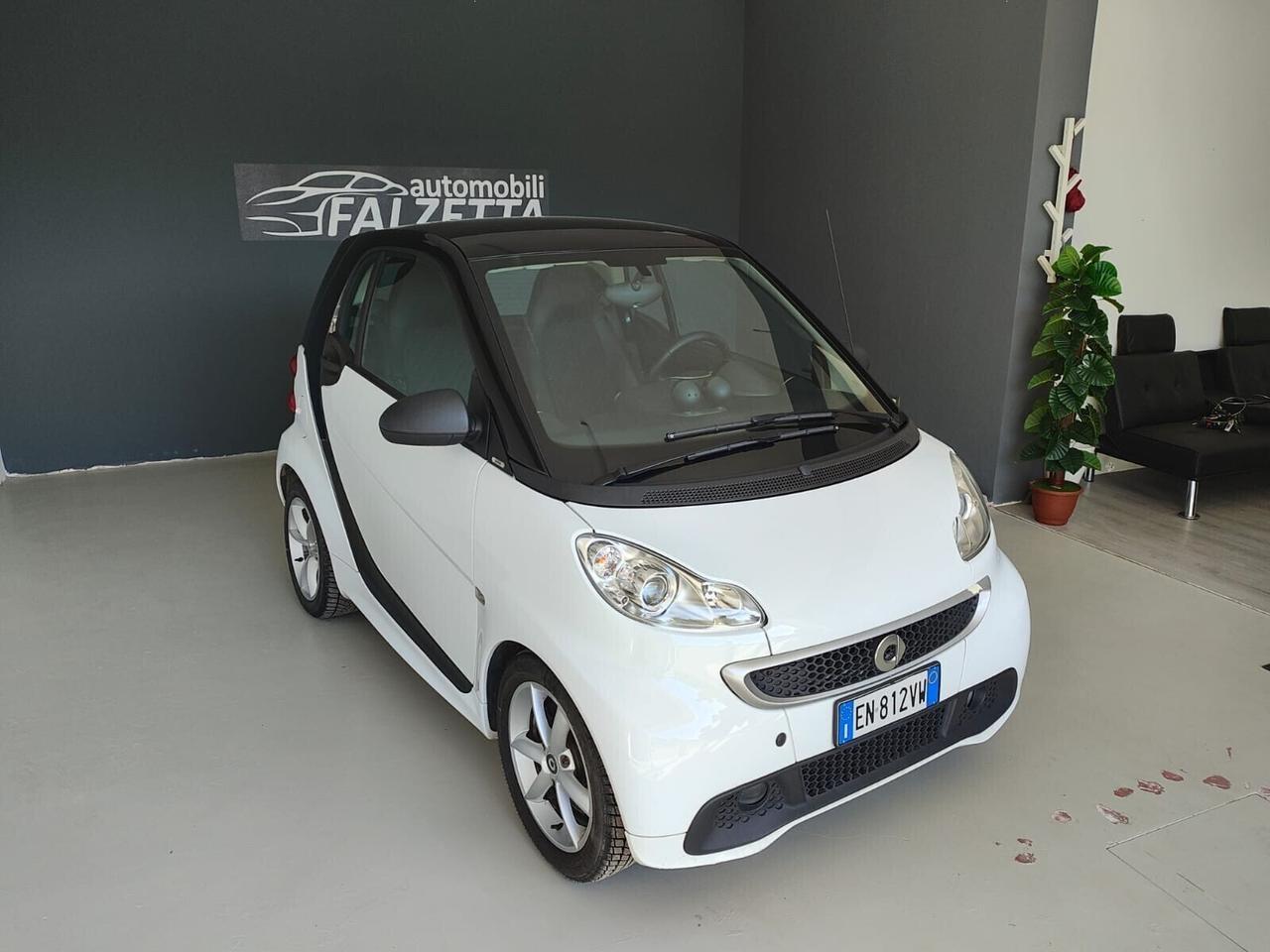 Smart ForTwo 1000 52 kW MHD permuto