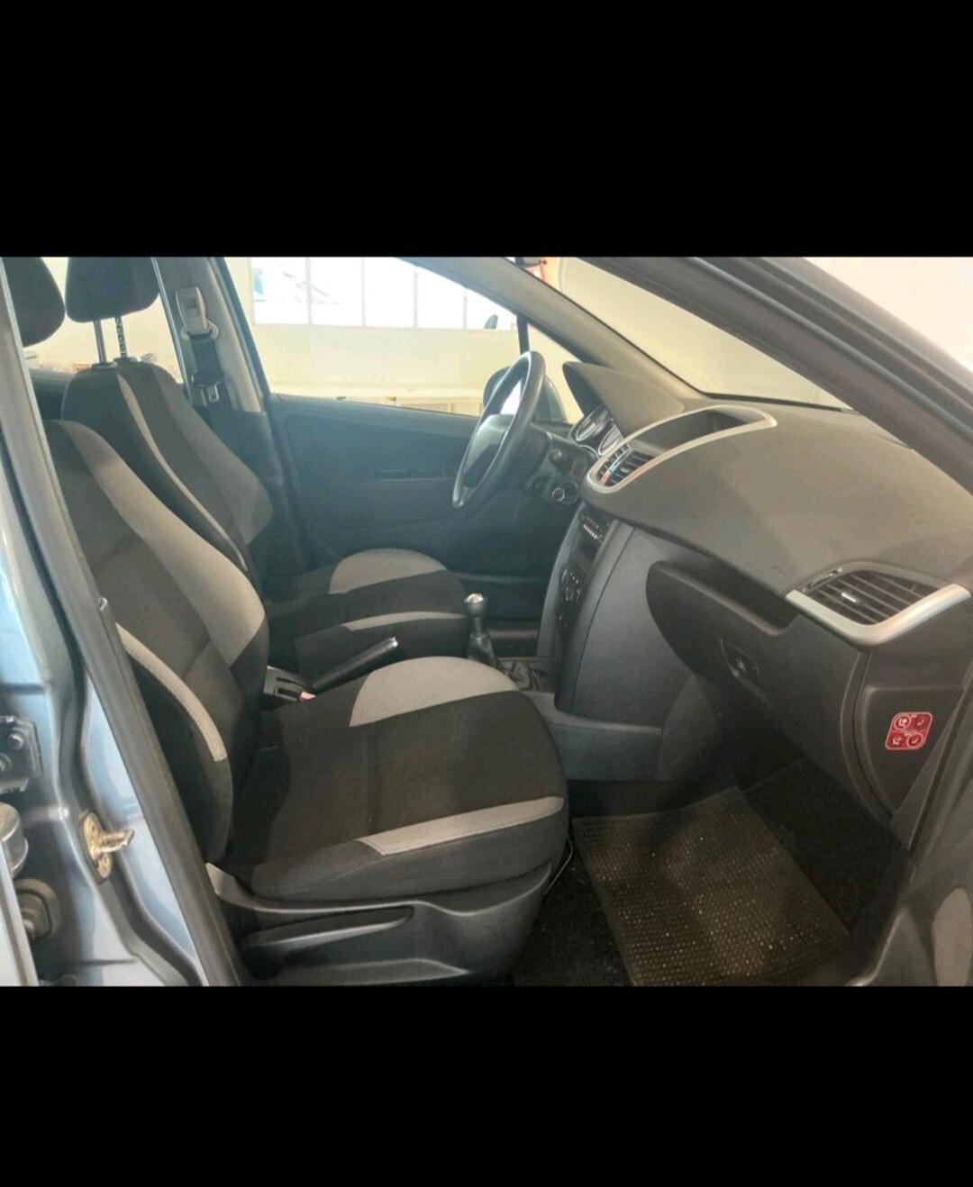 Peugeot 207 1.4 HDi 70CV 5p. 2009