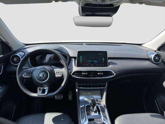MG EHS Plug-in Hybrid Luxury