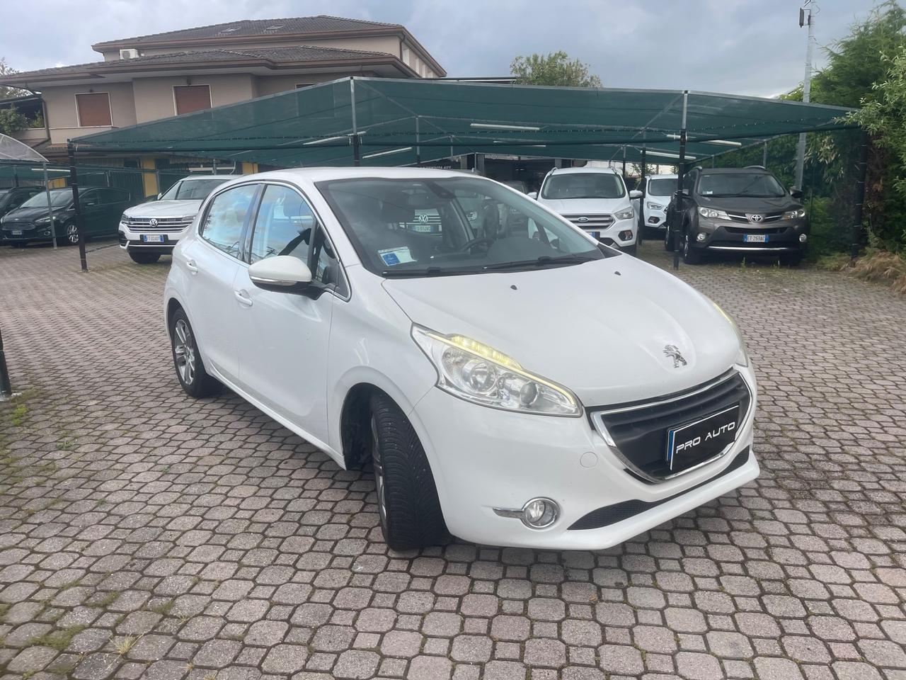 Peugeot 208 PureTech 82 ETG5 S&S 5 porte Allure