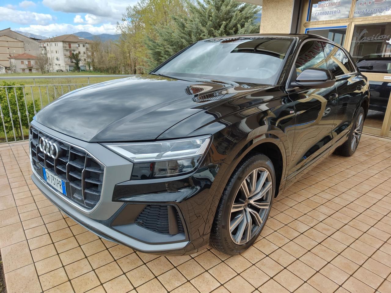 Audi Q8 45 TDI quattro tiptronic Sport