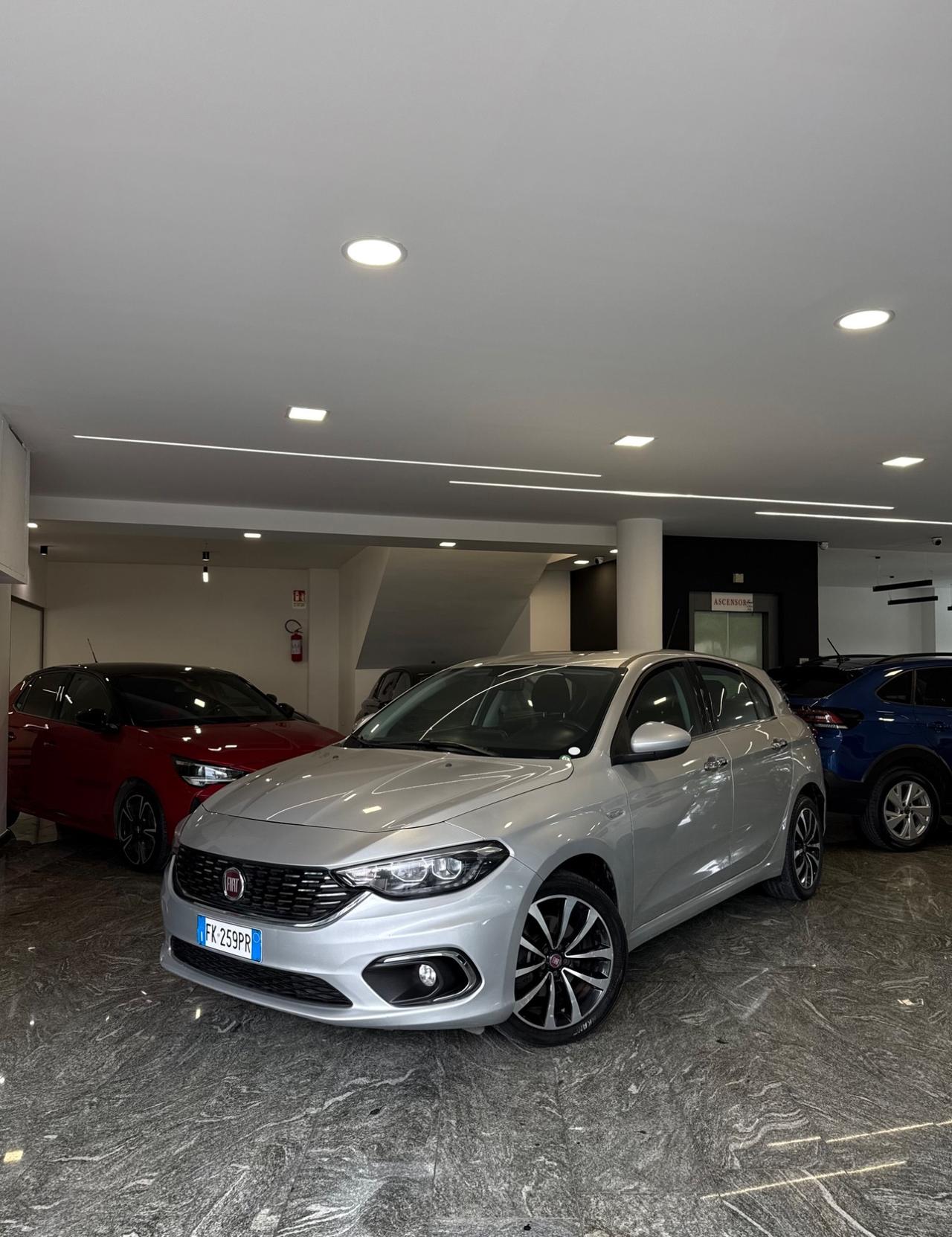 Fiat Tipo 1.3 Mjt S&S 5 porte Lounge