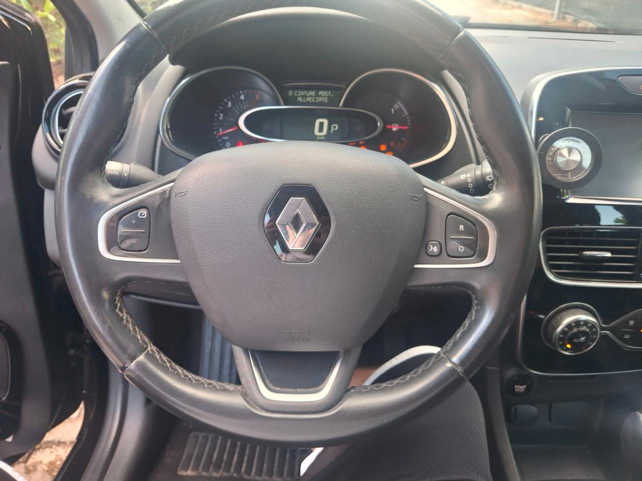 Renault Clio dCi 8V 90CV EDC Start&Stop 5 porte automatica modello full