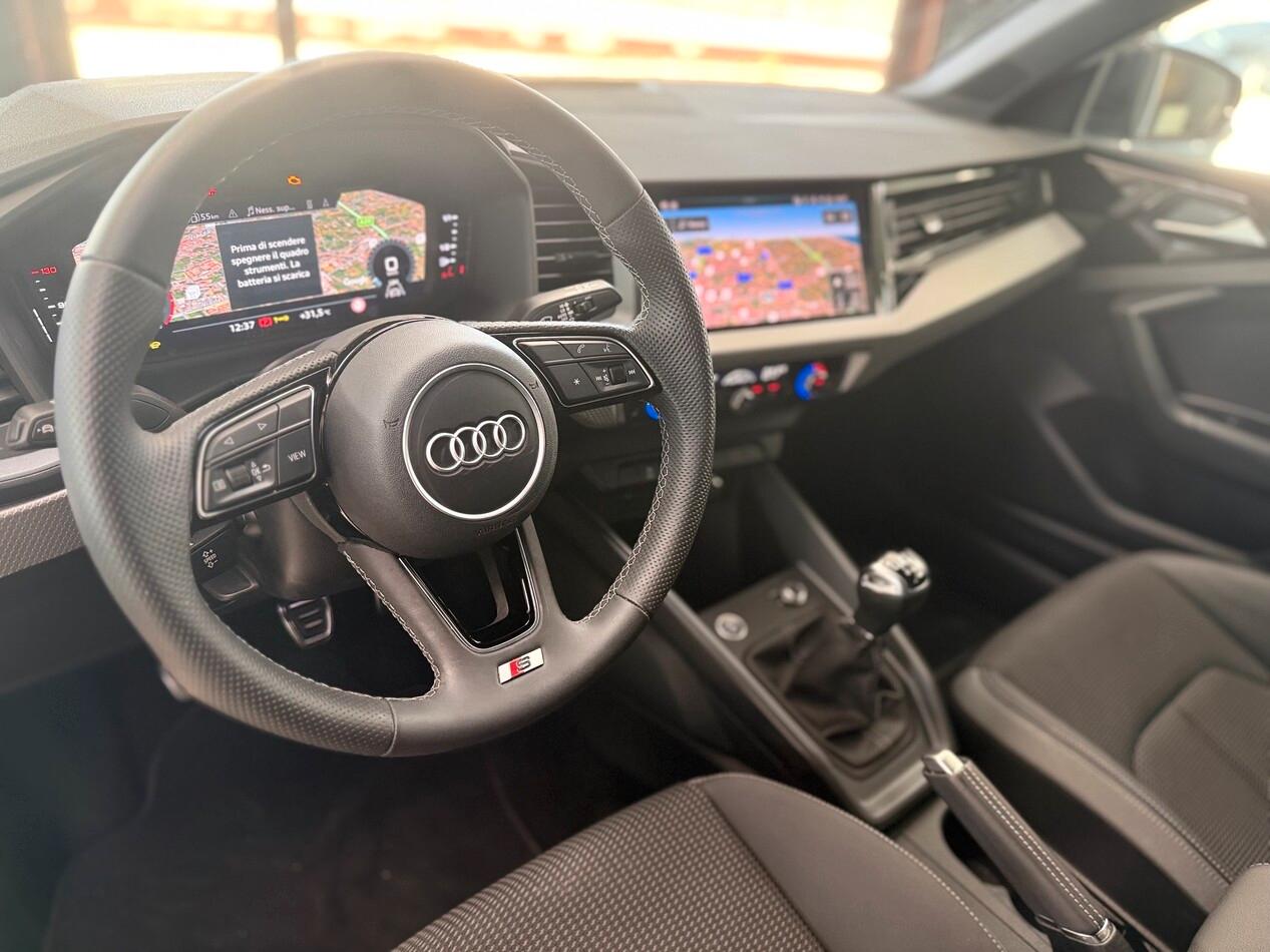 Audi A1 30 1.0 tfsi Business 116cv