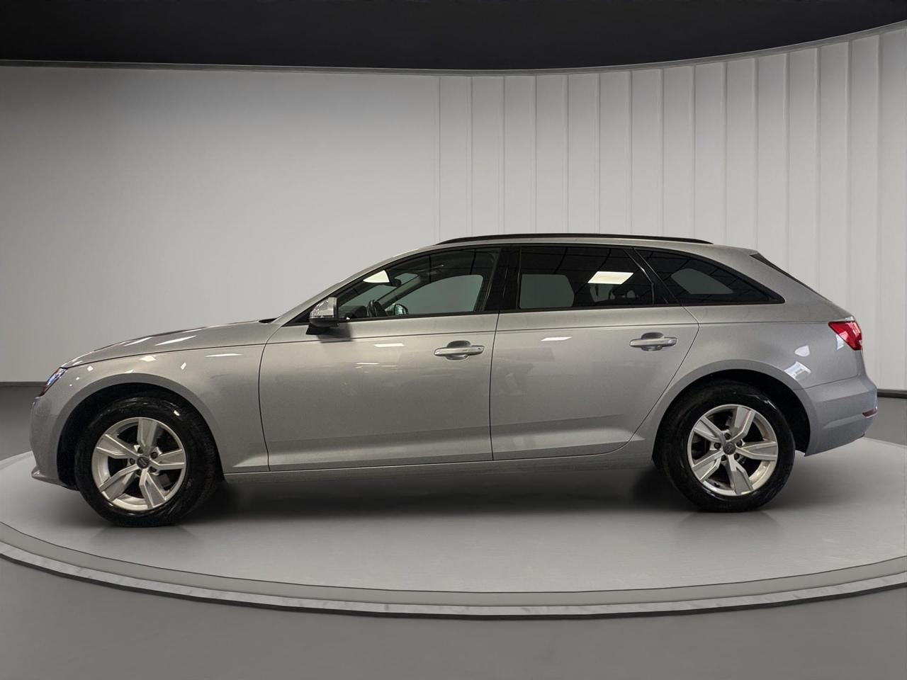 Audi A4 Avant 35 2.0 tdi Business 150cv s-tronic