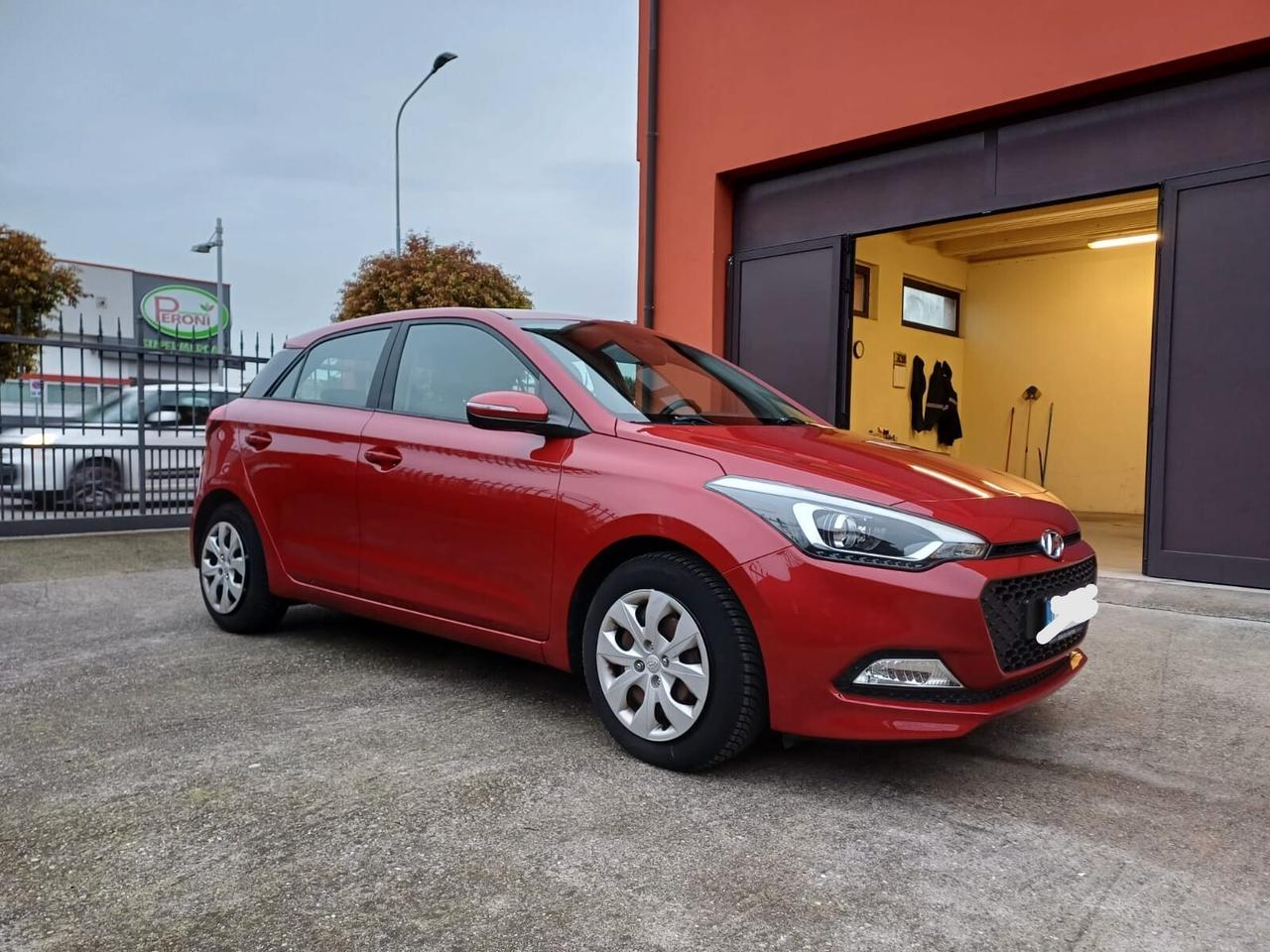 Hyundai i20 1.2 84 cv 5 porte Comfort