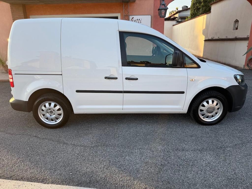 Volkswagen Caddy 1.6 TDI 102 CV