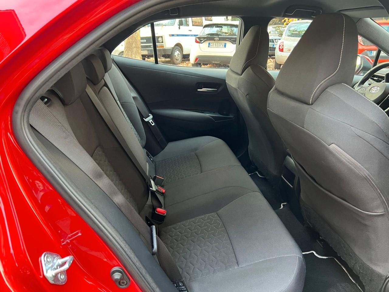 Toyota Corolla 1.8 Hybrid Business Tech