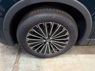 Volkswagen Tiguan 1.5 eTSI DSG Edition Plus, IQ.Light, Cerchi18, 360 Telecamere