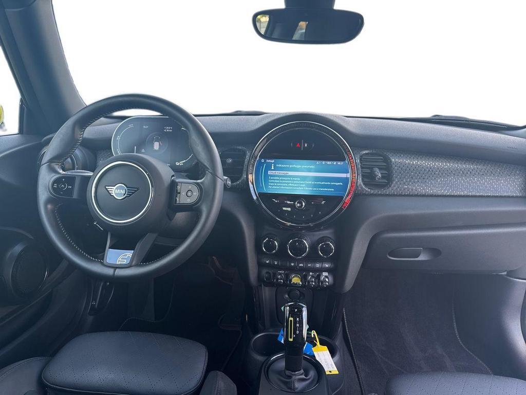 Mini Cooper SE 3p Yours auto
