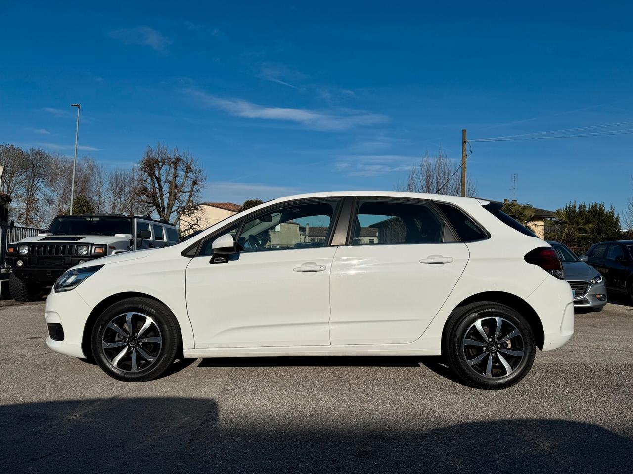 Citroen C4 BlueHDi 100 Feel Neopatentati