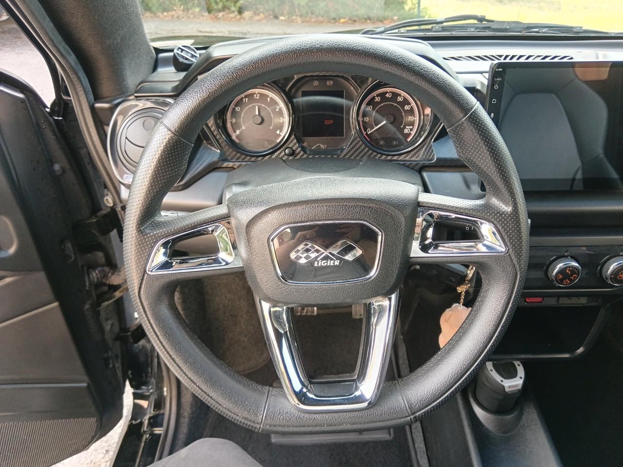 Ligier JS50 DCI CARPLAY RETROCAMERA