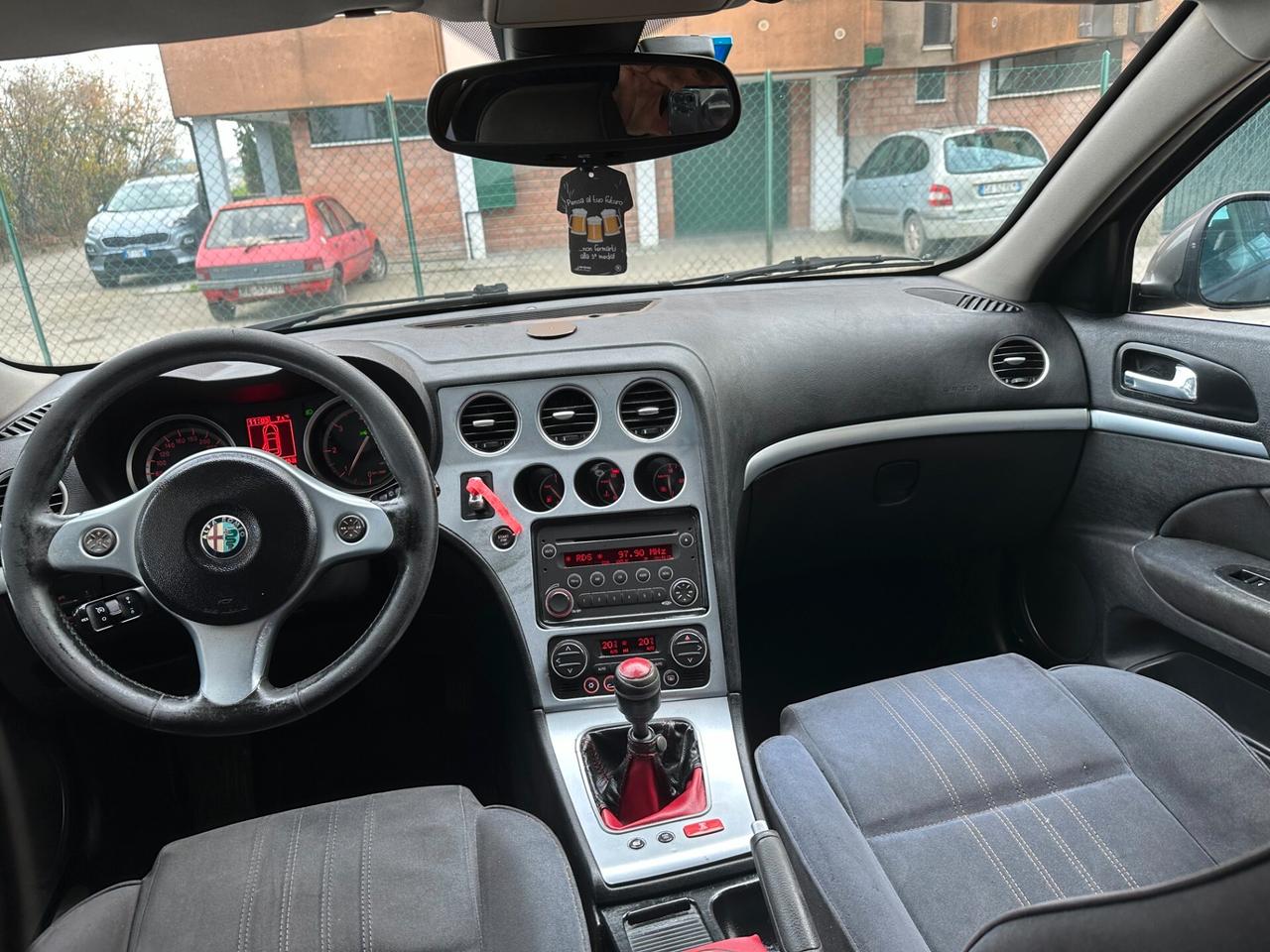 Alfa Romeo 159 1.9 JTDm SPORTWAGON (12 RATE)