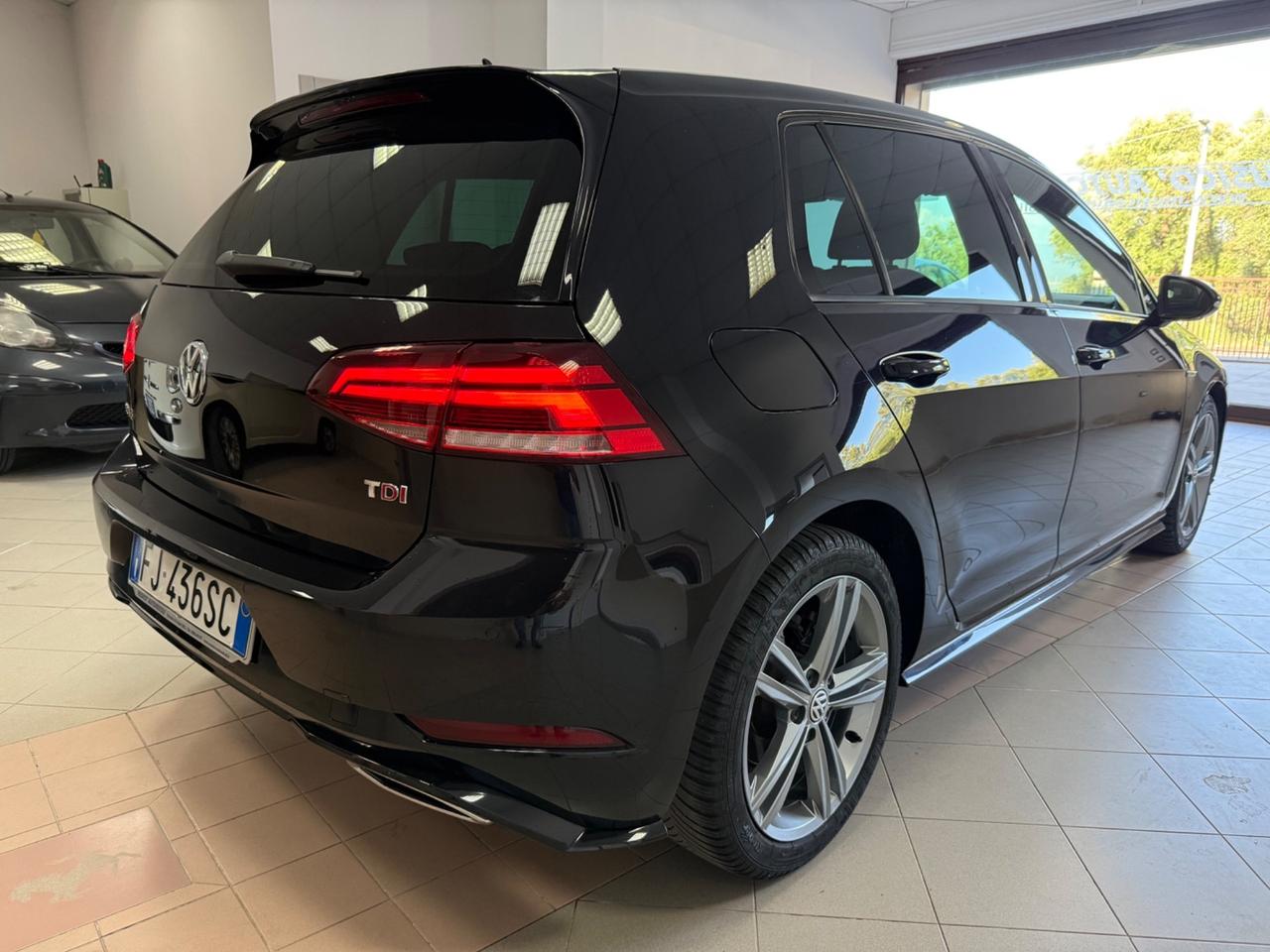 Volkswagen Golf 7.5 R-Line