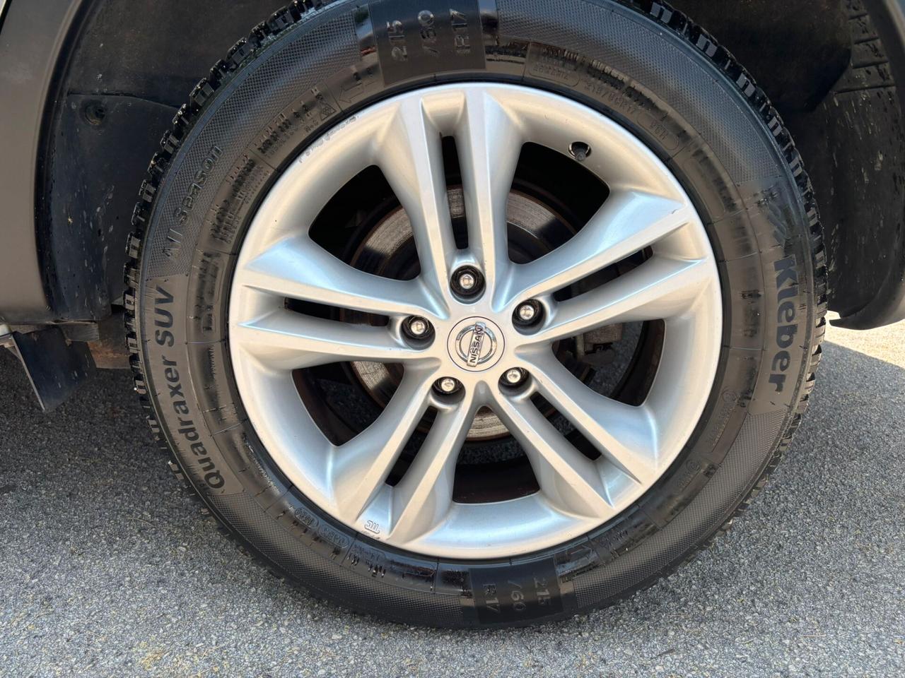 NISSAN QASHQAI 1.5 dCi Tekna 7p - 2011