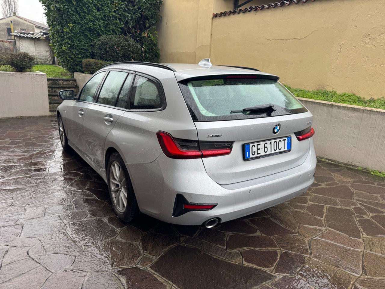 Bmw 330 330e xDrive Touring Business Advantage