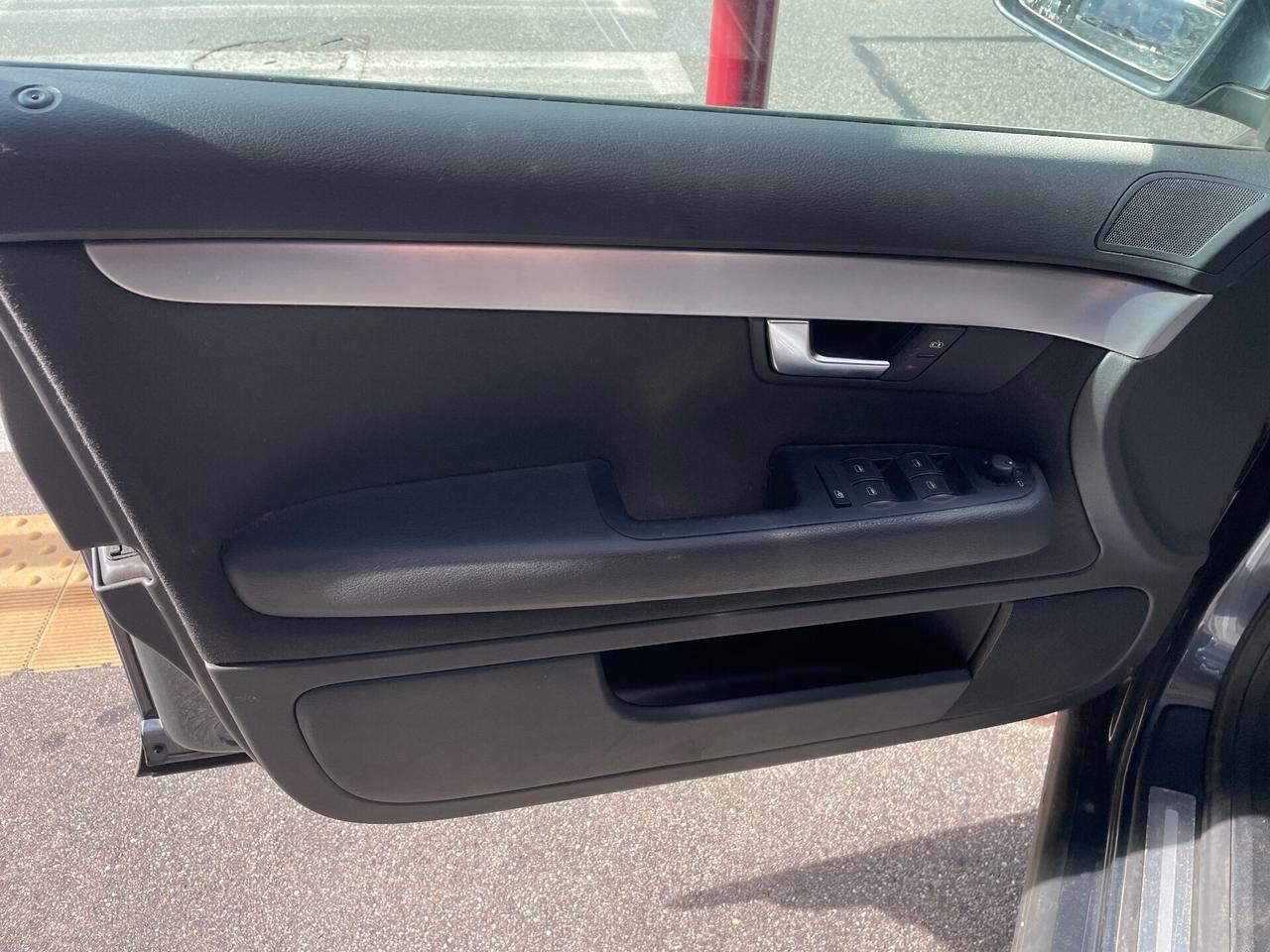 Audi A4 2.0 TDI 140cv/1PROP/GARANZIA 12 MESI