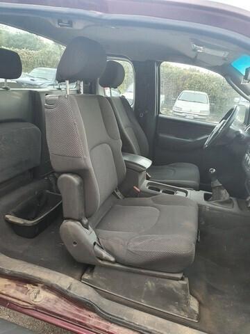 Nissan Navara (D40) 2.5 dCi 174CV 4WD Cab. Singola