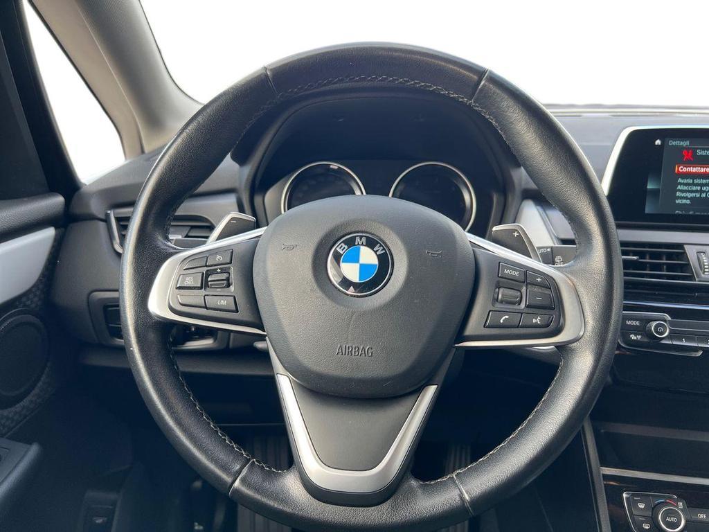 BMW Serie 2 Active Tourer 218 d Advantage Steptronic