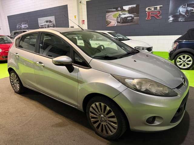 Ford Fiesta 5p 1.2 16v Titanium c/esp E5