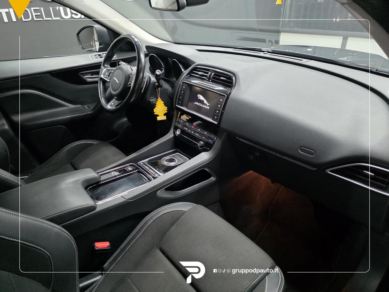 Jaguar F-Pace 2.0d i4 R-Sport Black Design Edition awd 180cv auto